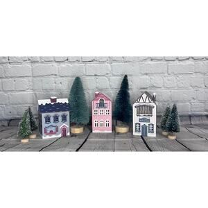 Winter Holiday Village Cottages Sparke Pine Trees Christmas Décor 9 Piece Lot